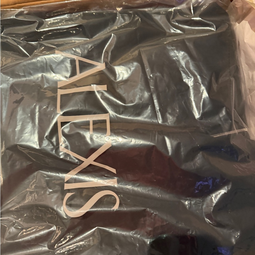 ALEXIS VALRY DRESS - Picture 5 of 6